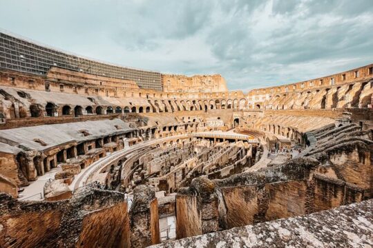 Colosseum Tour with Roman Forum & Palatine Hill