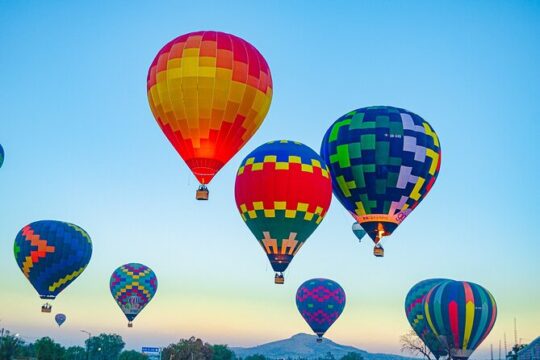 Balloon flight in Teotihuacán from Mexico City