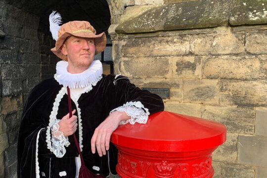 A Historical tour of Warwick with Queen Elizabeth's Secret Lover