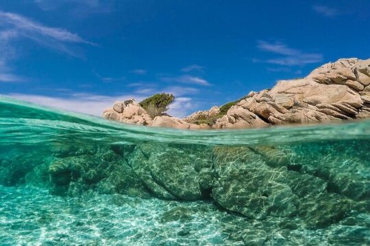La Maddalena Archipelago Comfort Boat Tour