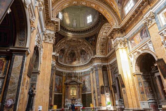Guided tour in Rome with a marvelous wine tasting