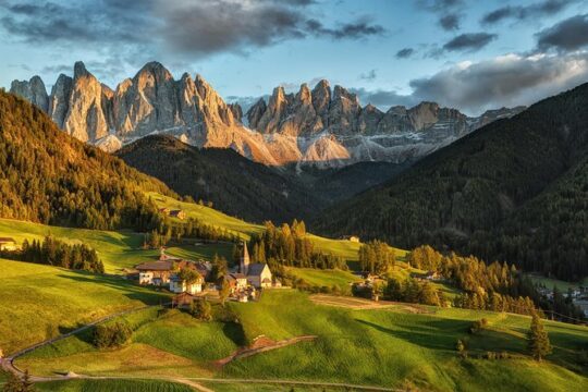 From Verona: Full-day Dolomites Mountains trip