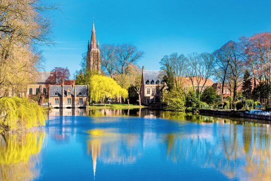Bruges Private Day Trip with Hotel Pick-Up from Paris