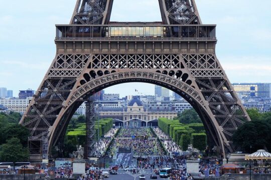 Private Paris Essentials Tour