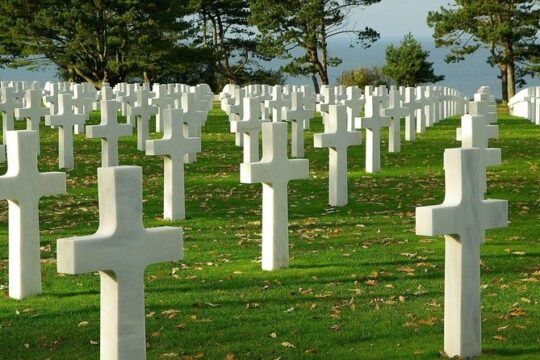 Normandy Day Trip from Paris with Private Local Guide & Private Transportation