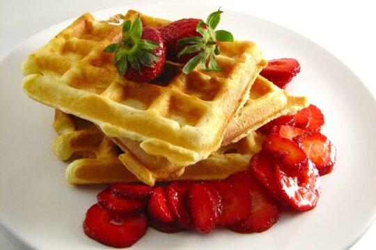 Seine Cruise & Waffle Tasting near the Eiffel with Hotel Pick up