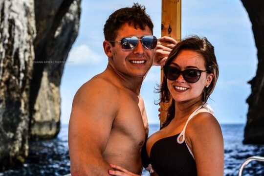 4 Hour Boat Tour To Discover Capri