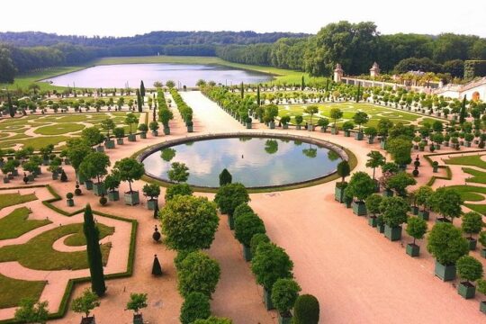Versailles half day Tour/Fast Entrance Ticket/minivan from Paris