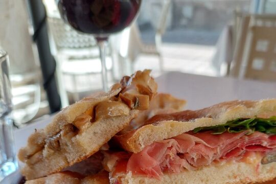 Pisa Food Tour with a Local Expert