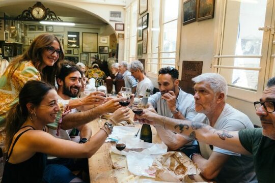 Bologna gastronomic experience with a local