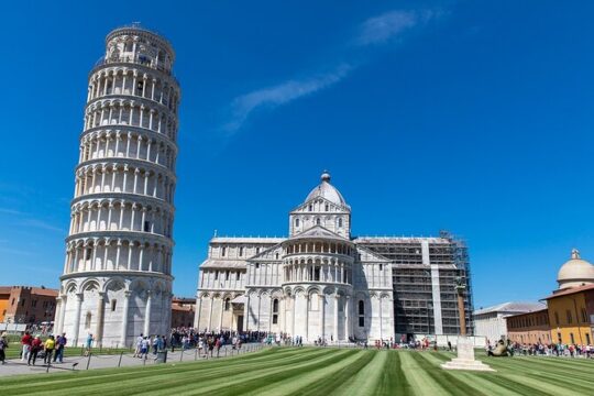 Private Day Trip From Florence To Pisa and San Gimignano