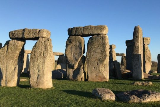 Bath and Stonehenge Full-Day Private Tour from London
