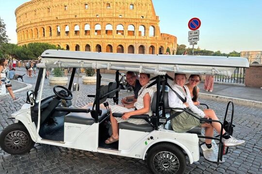 Discover Rome highlights by golf car
