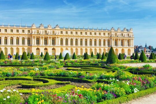 Skip-the-line Palace of Versailles Private Trip from Paris