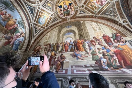 Exclusive First Access Vatican Tour with Skip the Line Basilica