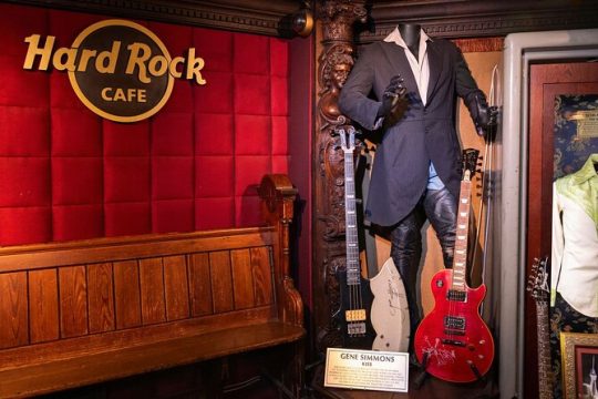 Hard Rock London Walking Tour