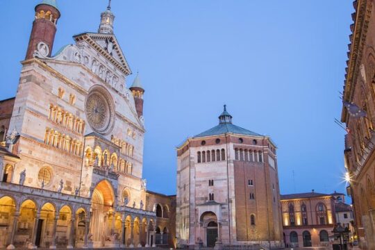 Stradivari museum & Cremona private guided tour, from Milan