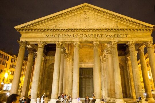 Rome by night semi-private:Spanish step, Trevi fountain, Pantheon, Navona square