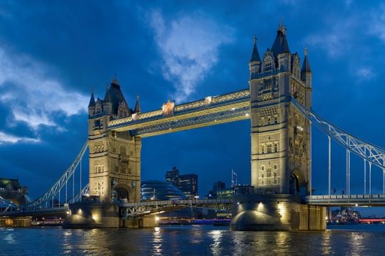 Private Half Day London Tour With Car/MPV/Van/Coach