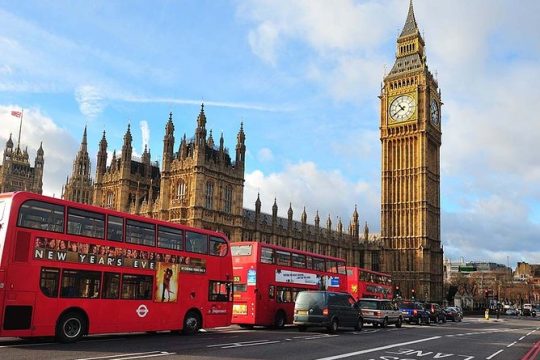 Full day London Private Tour by Executive Luxury Vehicle