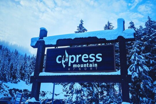 Vancouver Sea to Sky Gondola Tour in Squamish & Cypress Winter Fun Private