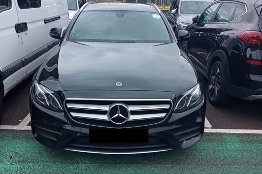 One Way Taxi Transfer - London to Portsmouth Seaport