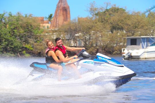 2.5hrs Jetski Tour with island stopover / Self Drive / Surfers Paradise
