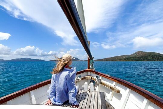 From Stintino: Asinara Island Vintage Sailboat Trip w/Lunch
