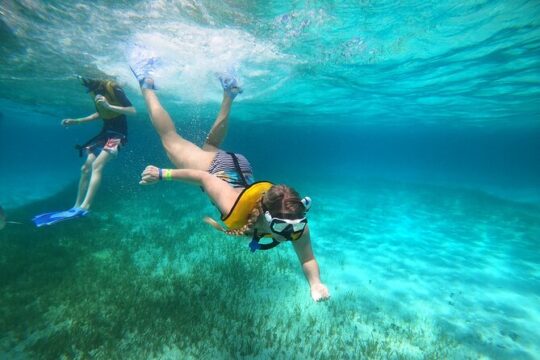 Adrenaline Package Wave Runner Shared & Snorkel with Transportation from Cancun
