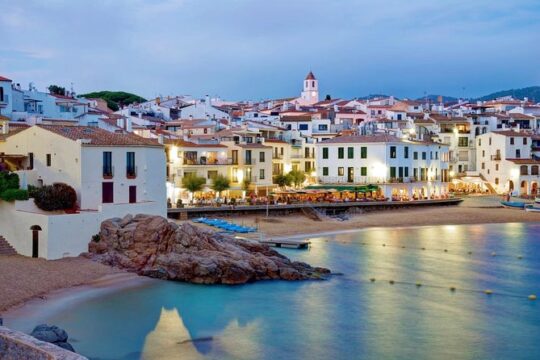From Barcelona : Girona and Costa Brava Combo Tour (With Hotel Pickup)