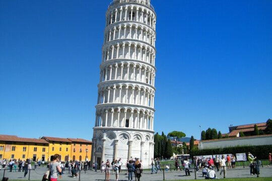 Private Transfer From Florence To Pisa, English Speaking Driver