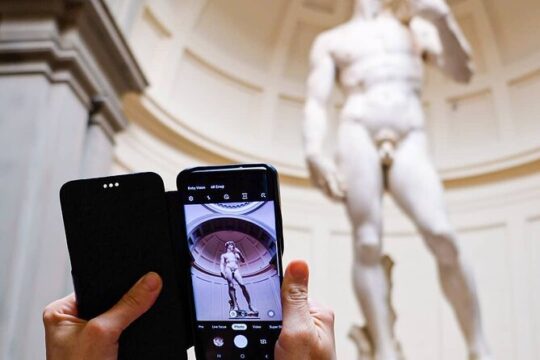 Tour to the Accademia Gallery of Florence with Skip the Line