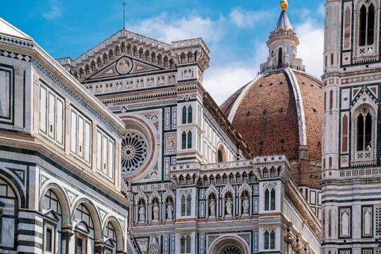 Duomo Area Walking Tour with Giotto's Tower Climb Ticket