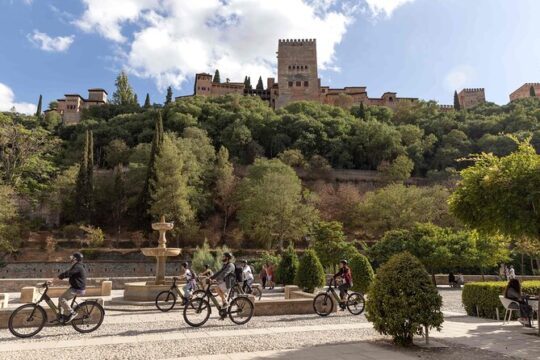 Albaicin & Sacramonte Electric Bike Tour in Granada