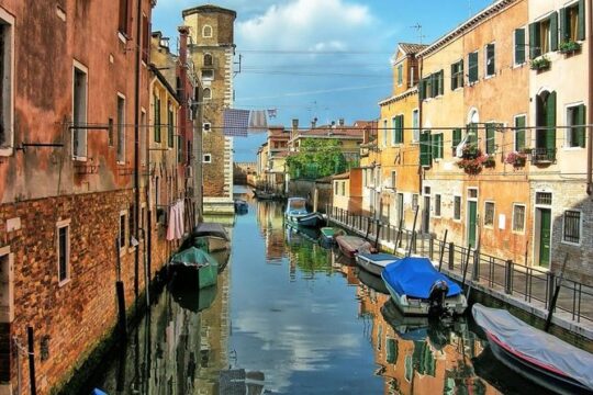 Private Walking Tour: Castello District in Venice