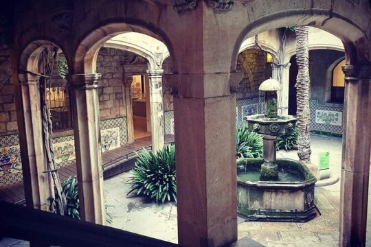 Walking Tour of Medieval Barcelona La Ribera Neighborhood