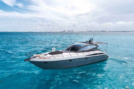 All Inclusive Tulum: 9hrs Coast & Fun 50' Cranchi Mediterranee
