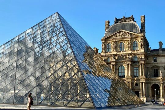 Paris Private City tour, Montmartre, Latin Quarter, St.Chapelle
