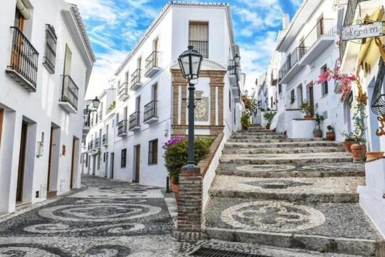 Nerja & Frigiliana Private Day Trip from Malaga