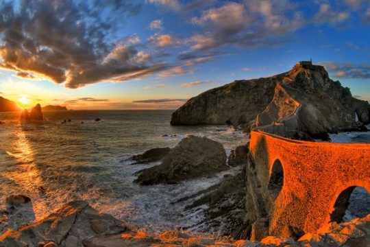 Private Basque Towns Tour with Hotel or Cruise Pickup from Bilbao