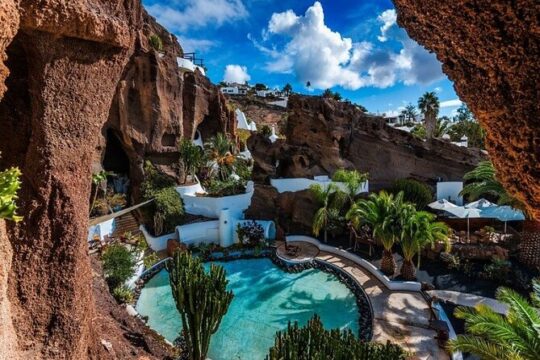 César Manrique: Northern Lanzarote Guided Tour