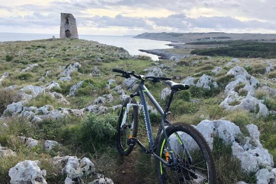 MTB Adventure: Porto Badisco, The Canyon and the Natural Park