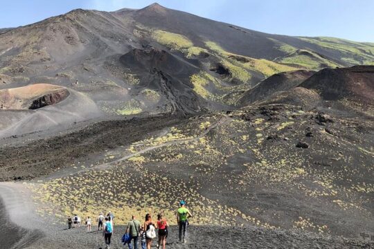 Private tour of Etna in 4x4 plus Sicilian gastronomy