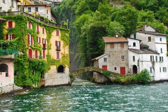 Exclusive Private Guided Boat Tour on Lake Como 1H - 4H