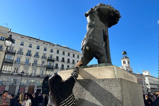 Madrid City Highlights Private Tour for kids and families