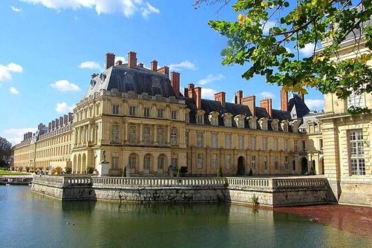Fontainebleau & Vaux-Le-Vicomte Palaces - 2 Castles Private Trip