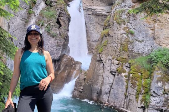 Experience Moraine & Lake Louise with Rewild Adventure Tours