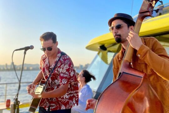 Barcelona Sunset and Chillout Eco Catamaran cruise