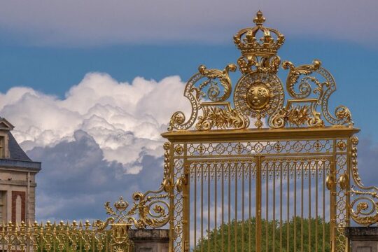Versailles Private Guided Tour - Reserved Entry Included