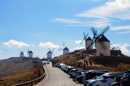 Tour of the Don Quixote Windmills of La Mancha and Toledo with Lunch